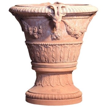 Preview: Verzierte Impruneta Terracotta-Vase mit Wappen und Widderköpfen – handgefertigt in der Toskana, frostsicher bis -30°C