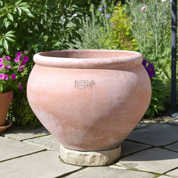 Preview: moderner und massiver Topf