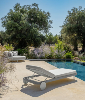 Preview: Slam Sonnenliege – moderne, puristische Gartenliege aus Aluminium - Talenti Slam