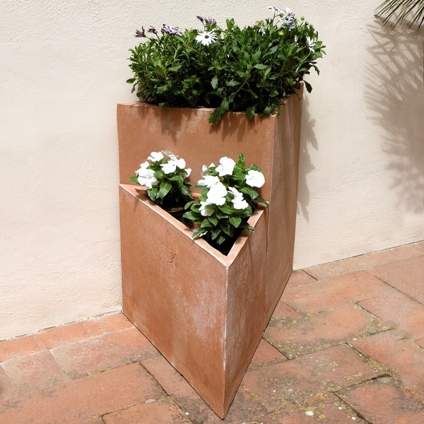 Dreieckiger Design Blumentopf Terracotta - Tri-Angolo